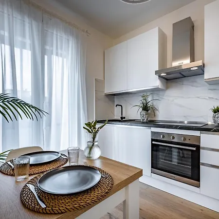Apartment Yid Penthouse Design Apt Novoli