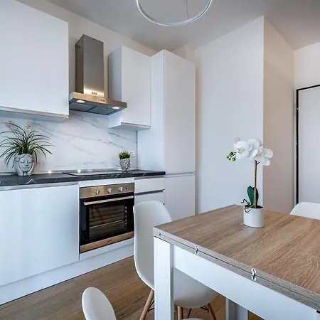 Yid Penthouse Design Apt Novoli * Florence
