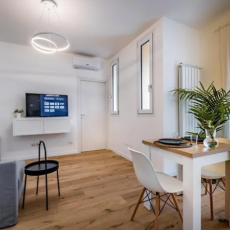 Apartment Yid Penthouse Design Apt Novoli